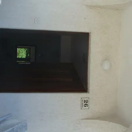 Affittacamere Hvar 2*