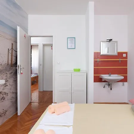 Vendégház Hvar 2*